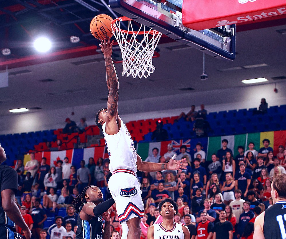 Florida Atlantic MBB Guard Devin Vanterpool had a career night against Coastal Georgia