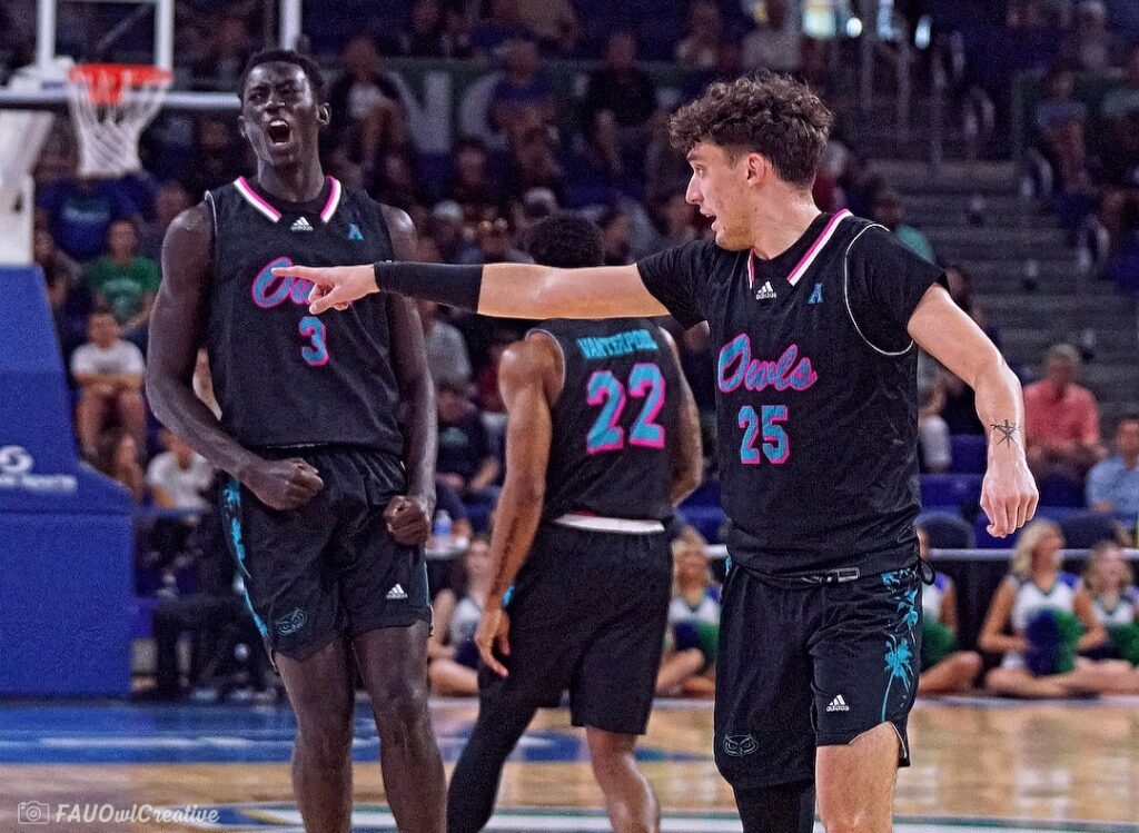 Photo of FAU MBB G Nico Moretti and F Amar Amkou via Rick Henderson